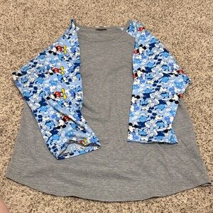 LuLaRoe Gray 3/4 Sleeve Tee with Rainbow Logo